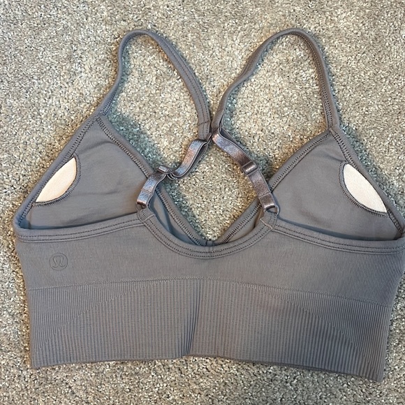 Lululemon Ebb to Street Bra *Light Support A/B Cup - Picture 2 of 6